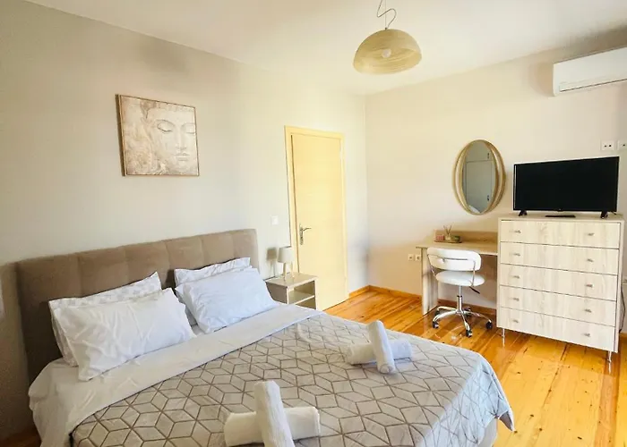 Апартаменты Emily's Спарта